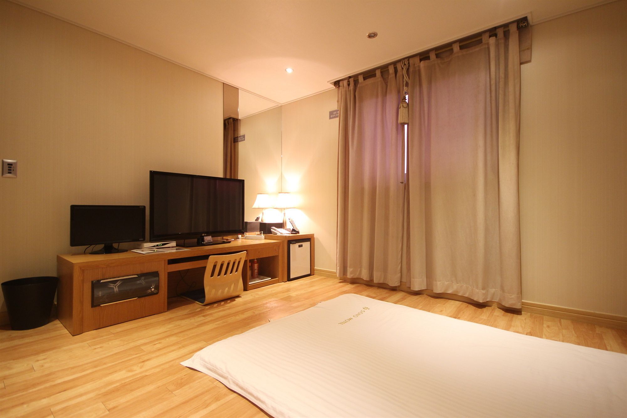 Sono Hotel Gyeongju Exterior photo