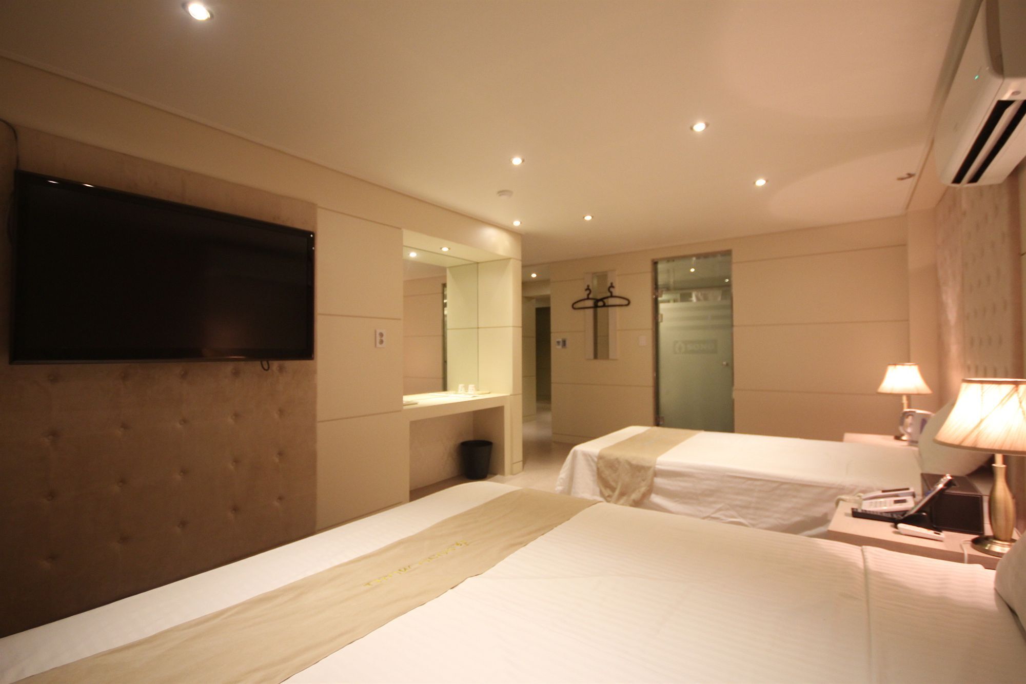 Sono Hotel Gyeongju Exterior photo